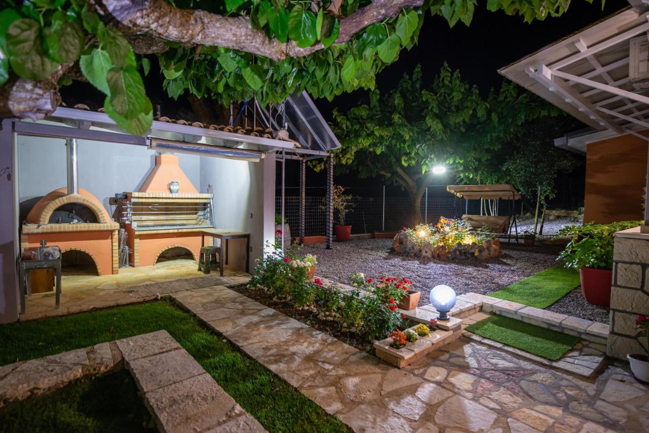 Rock Garden Villa Marandokhórion エクステリア 写真