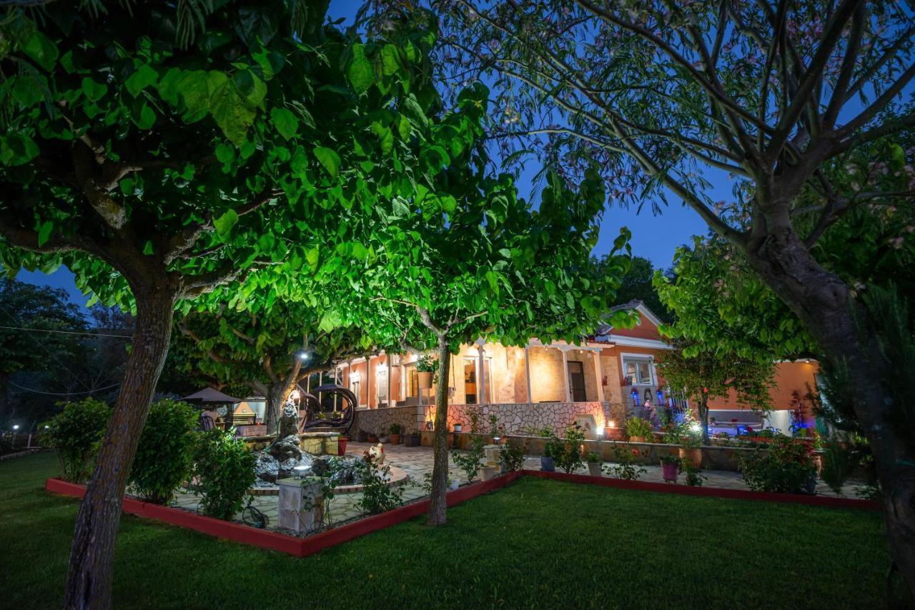 Rock Garden Villa Marandokhórion エクステリア 写真